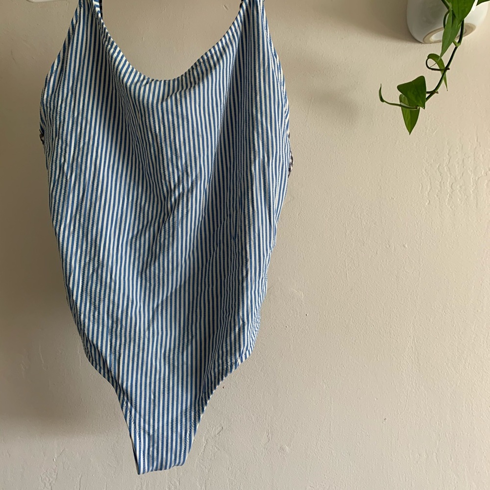 AERIE cheeky one piece gingham and stripes💫🌙